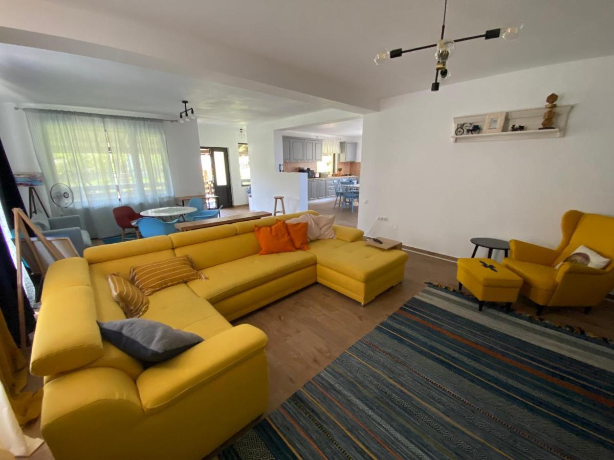 Casuta Vulpitei Villa Predelut Exterior photo